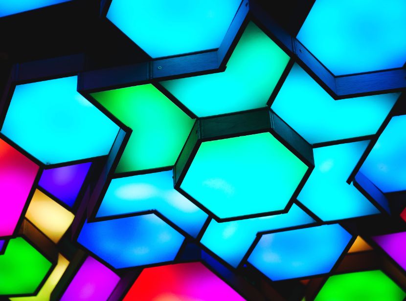 Paneles de luz. Ir a Organismos y redes